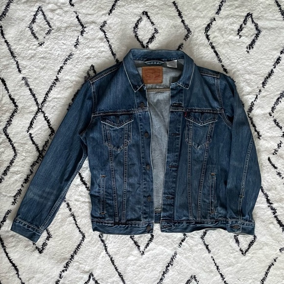 Levi’s denim jacket - Picture 1 of 2